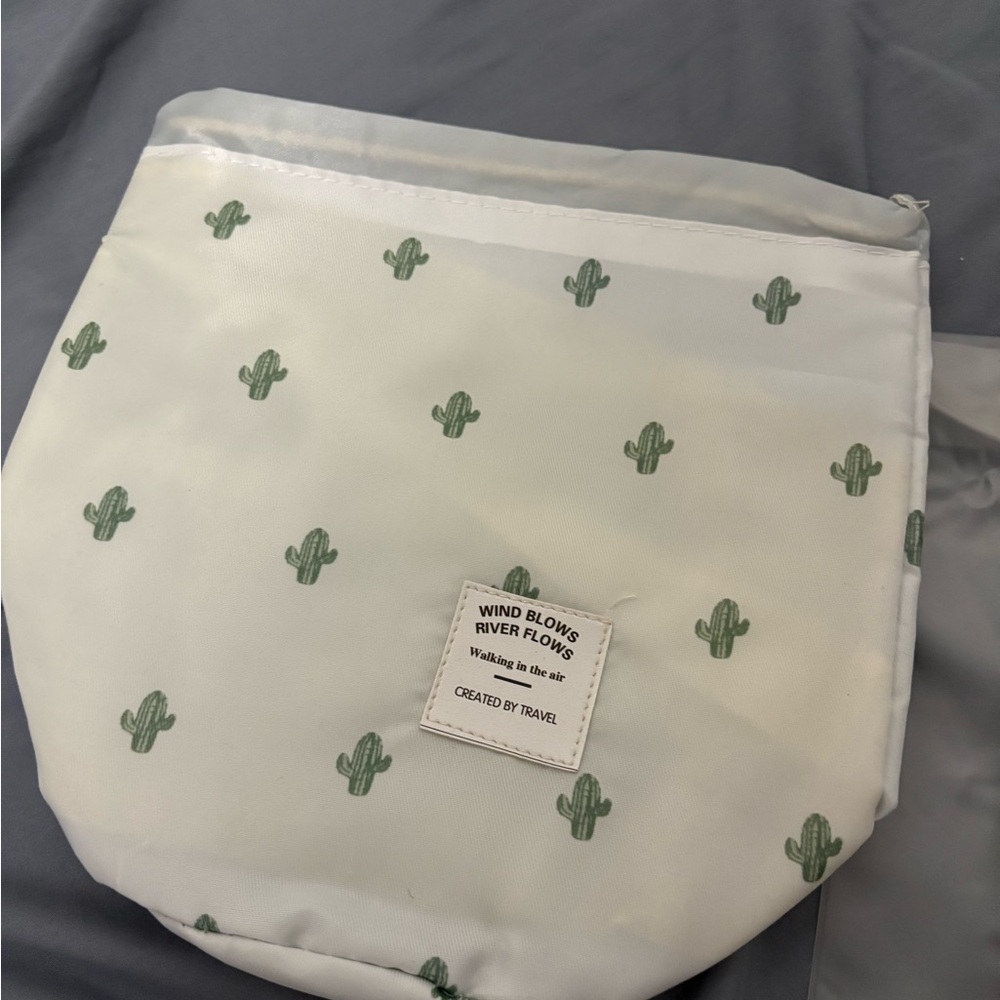 Cactus Print Drawstring Bag - Picture 9 of 12